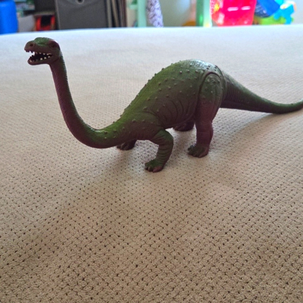 Vintage 1980s Dormei BRONTOSAURUS Dinosaur PVC Figure Model HUGE 16”Purple GRN